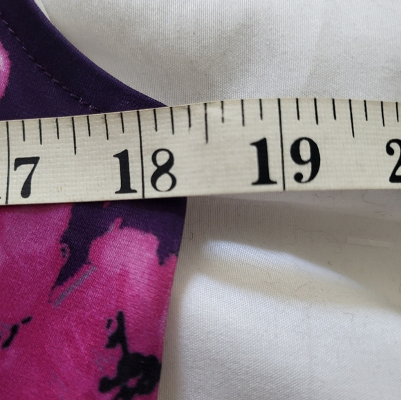 Red Queen Floral Purple and White Dress - Picture 4 of 4